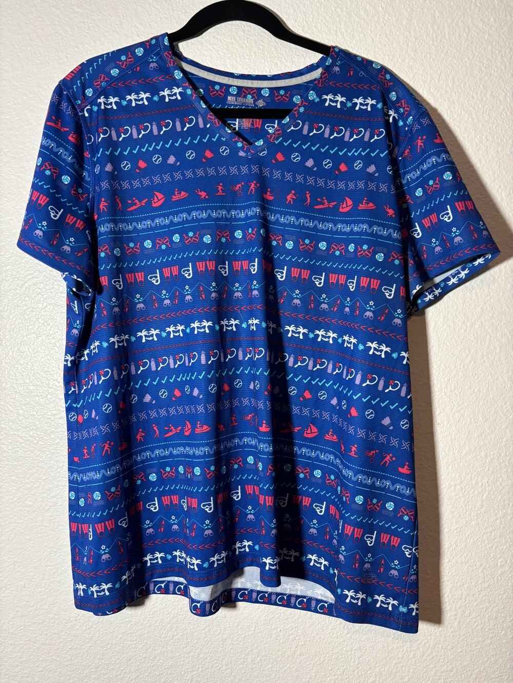 Reel Legends Women's Size XXL Blue Short Sleeve Sports Print Performance Top